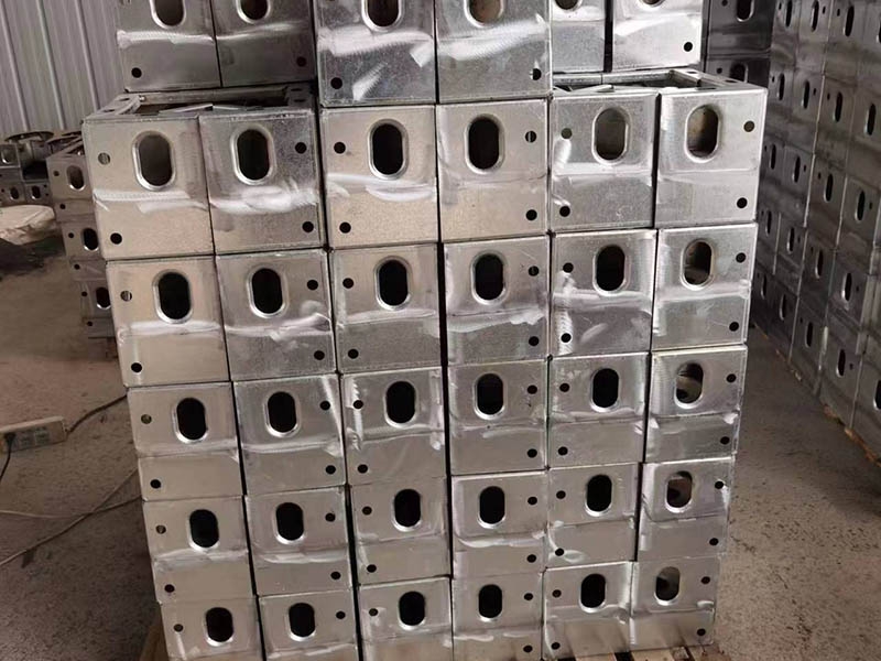 Packing box lifting head/canopy support