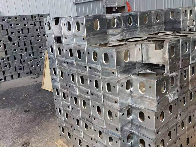 Packing box lifting head/canopy support